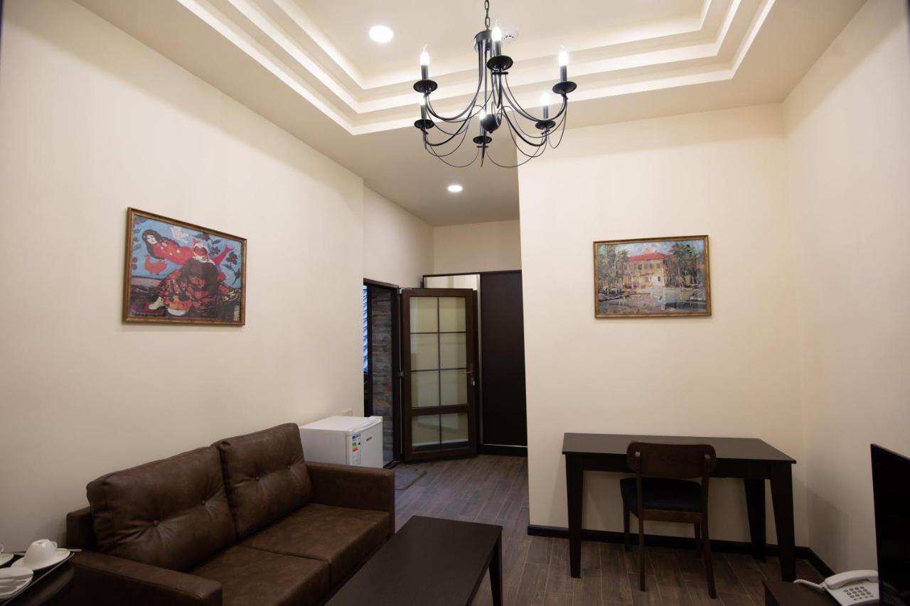 Boutique Living Hotel By Arta Yerevan Exterior photo
